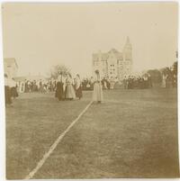 Spectators on Merion Green