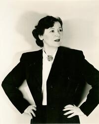 Publicity portrait of Isabel Jeans for make way for Lucia