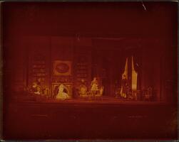 Jane Eyre : wide view of set for Rochester's house, featuring Viola Roache, Patricia Peardon, Katharine Hepburn and Dennis Hoey