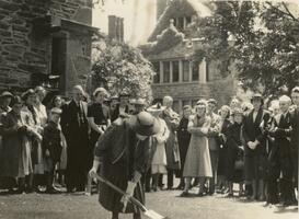 Marion Edwards Park at the groundbreaking of the new Thomas Library West Wing