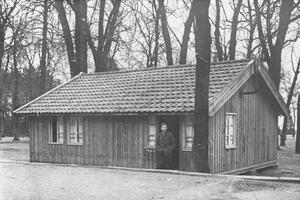 Typical mission huts - Clinic - Dole.