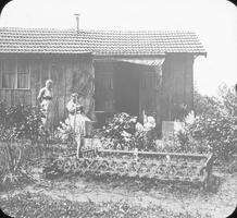 Two roomed Hut near Sermaize. (German grave.)